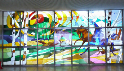 秘境100選 Ver2 | 競走馬のステンドグラスのある桑園駅